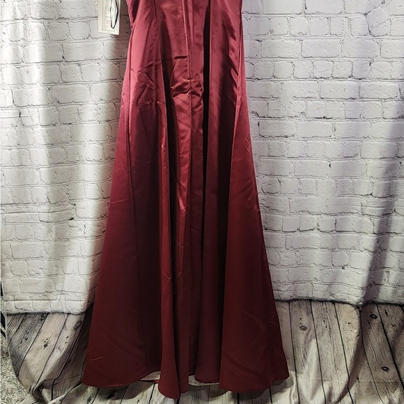 Fiesta Burgundy Formal Evening Prom Gown - size xsmall NWT - Picture 7 of 14